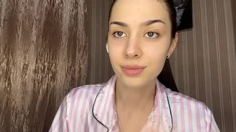 Ayla online show from 04.09.26