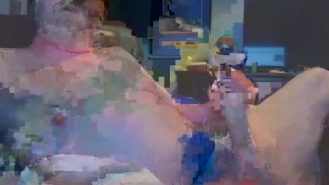 Snapshot of vermontguy76 chatting on 02.18.25 vermontguy76 online show from 02.18.25