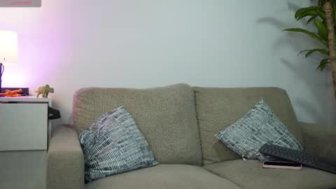 Snapshot of vero_cam chatting on 10.05.25 vero_cam online show from 10.05.25