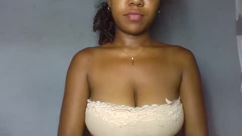 verolla31 online show from 02.26.25