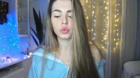 Lolitalolz online show from 12.30.24