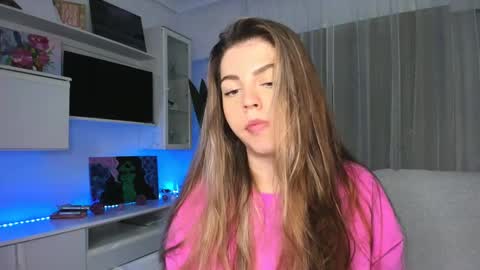 Lolitalolz online show from 01.25.25