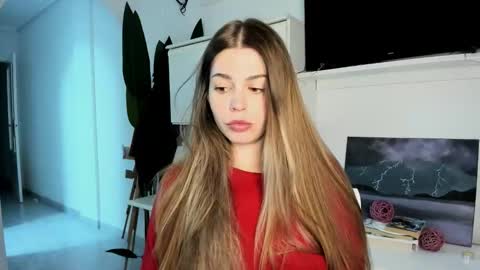 Lolitalolz online show from 11.23.25