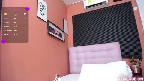 Veronica online show from 03.10.25