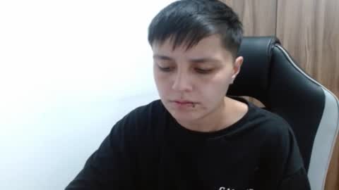 Snapshot of veronicaelite16 chatting on 01.23.25 Veronica Clark online show from 01.23.25