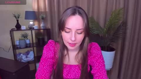 Snapshot of veronicafreman chatting on 12.17.24 Veronica online show from 12.17.24