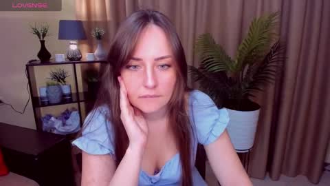 Snapshot of veronicafreman chatting on 12.21.24 Veronica online show from 12.21.24