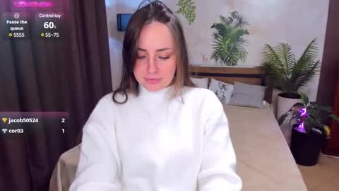 Snapshot of veronicafreman chatting on 01.28.25 Veronica online show from 01.28.25