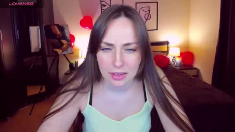 Snapshot of veronicafreman chatting on 02.15.25 Veronica online show from 02.15.25