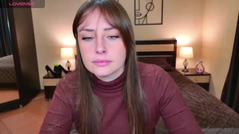 Snapshot of veronicafreman chatting on 10.14.25 Veronica online show from 10.14.25