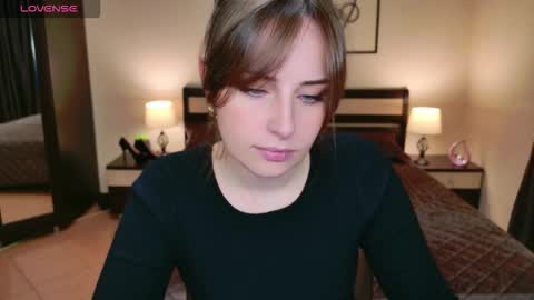 Veronica online show from 11.16.25