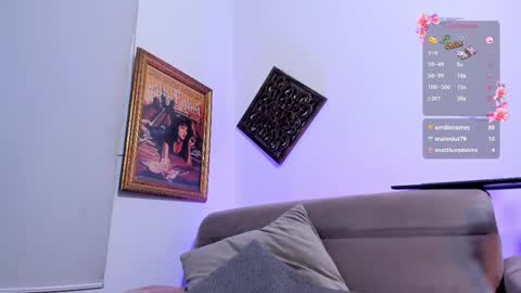 Veronica Gills online show from 02.25.25