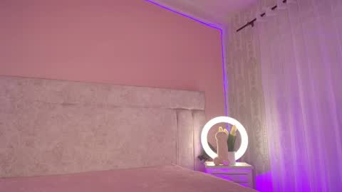 Vero  online show from 12.22.25