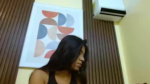 Veronica Robles online show from 09.10.25