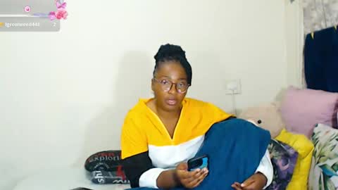 Snapshot of veronicarod1 chatting on 03.26.26 veronicarod1 online show from 03.26.26
