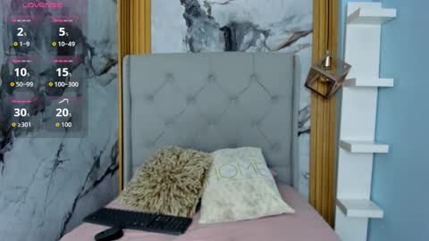 Veronica online show from 10.29.25