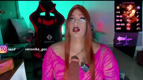 Snapshot of veronika_foxter chatting on 06.24.26 veronika gomez ind online show from 06.24.26