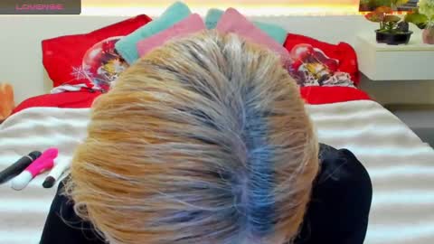 Snapshot of verrasweet4u chatting on 03.12.25 VerraSweet4u online show from 03.12.25