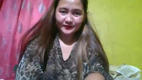 Snapshot of versatile_hottie_asian chatting on 07.28.26 versatile_hottie_asian online show from 07.28.26