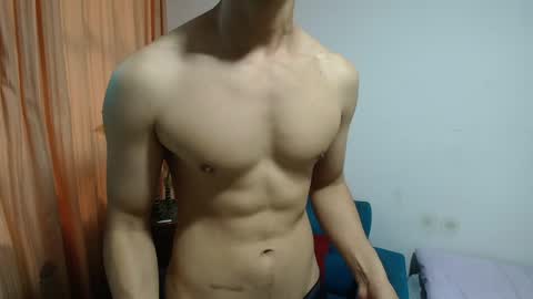 versatileguuy online show from 04.21.26