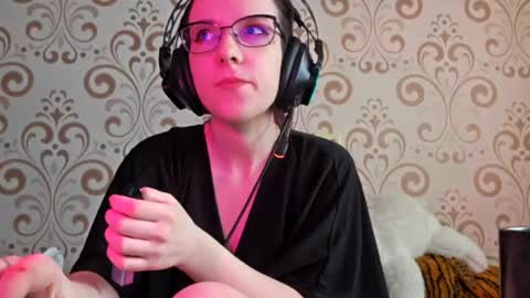 versieskains online show from 03.23.26