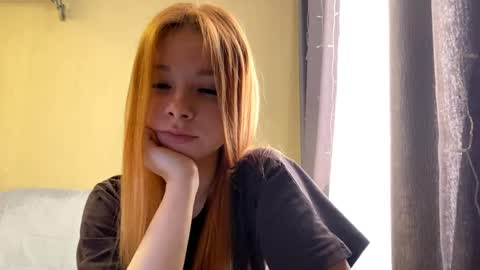 Snapshot of vertiegartrell chatting on 06.01.26 Lina online show from 06.01.26