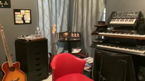 vervalas online show from 04.14.26