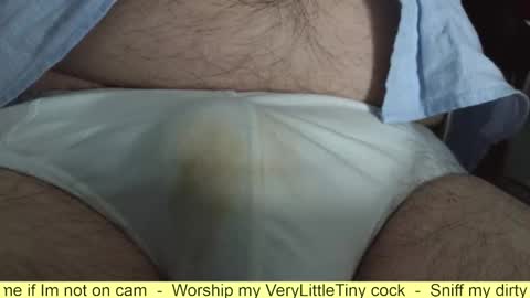 Snapshot of verylittletiny chatting on 10.28.25 Erik online show from 10.28.25