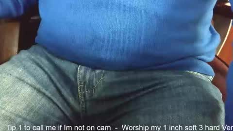 Snapshot of verylittletiny chatting on 11.20.25 Erik online show from 11.20.25