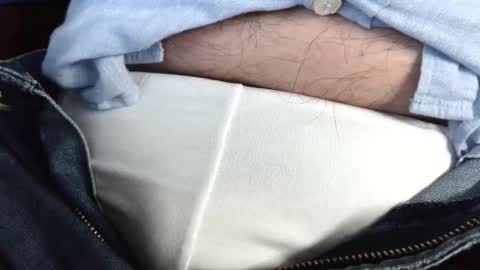 Snapshot of verylittletiny chatting on 11.27.25 Erik online show from 11.27.25