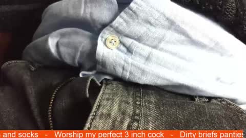 Snapshot of verylittletiny chatting on 12.14.25 Erik online show from 12.14.25