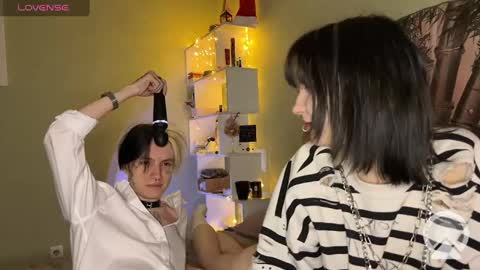 veryraretwins online show from 01.06.25