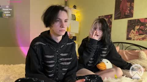 veryraretwins online show from 03.12.25