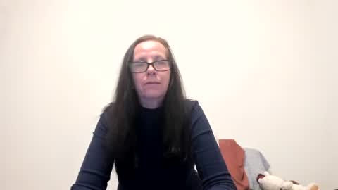 verysassypeachgoddess online show from 01.12.26