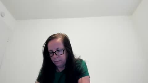 verysassypeachgoddess online show from 03.18.26