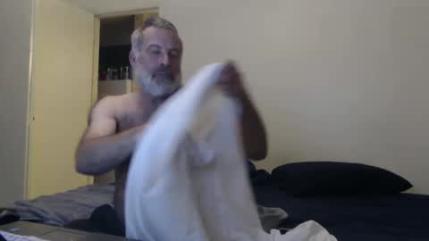 hairy man online show from 02.18.25