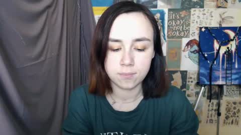 veryveryvery_shy online show from 02.18.25