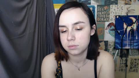 veryveryvery_shy online show from 02.20.25