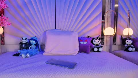 Vesper Velvet  online show from 04.01.26