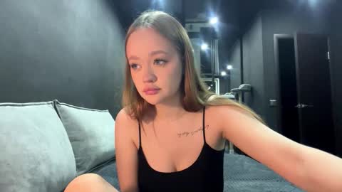 Esta online show from 11.12.25