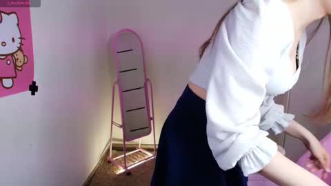 vi_luxxxy online show from 09.17.25