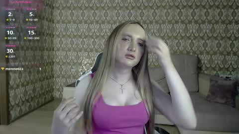 Snapshot of vi_luxxxy chatting on 05.03.26 vi_luxxxy online show from 05.03.26