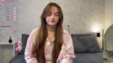 Snapshot of vibe_and_night chatting on 12.20.25 Vail and Nevada online show from 12.20.25