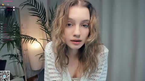 Snapshot of vibes_of_joy chatting on 02.13.25 Mikky online show from 02.13.25