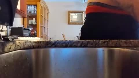 Snapshot of viciouzz1 chatting on 11.10.25 viciouzz1 online show from 11.10.25