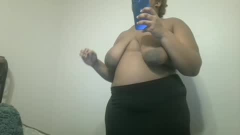 vickiryder56 online show from 12.16.25