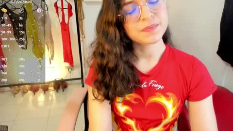 Vicky online show from 12.07.24