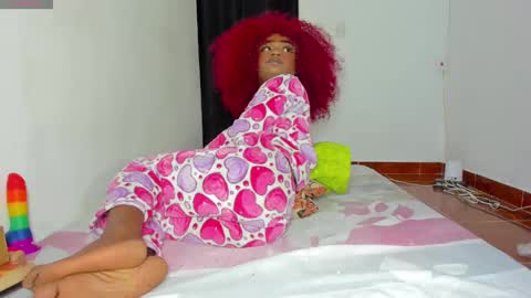 vicky manuela online show from 11.02.25