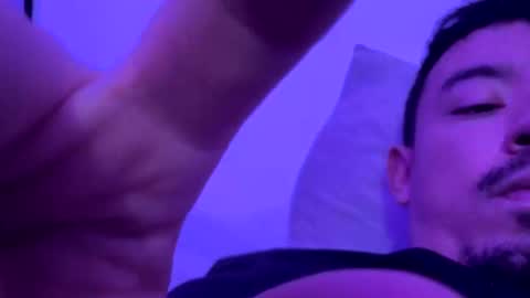 Snapshot of vicky_tomy69 chatting on 11.10.25 Samy y tomy online show from 11.10.25