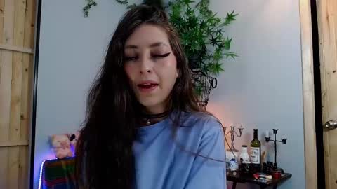 Victoria   online show from 03.05.25